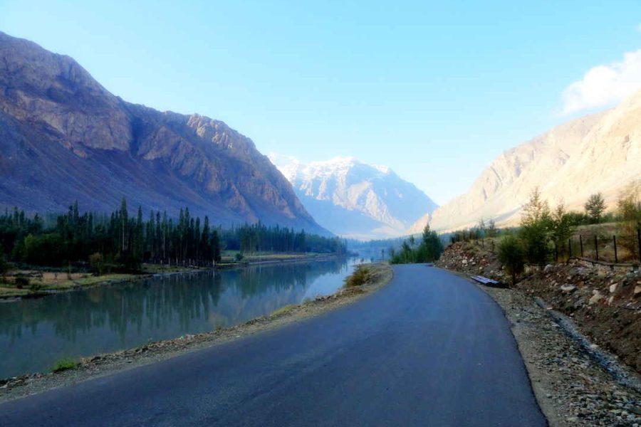 Kashmir to Leh by Road Tour – 8 Nights & 9 Days