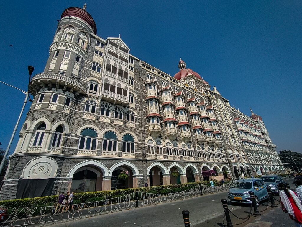 A large building with many windows and balconies